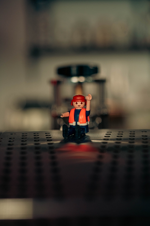 Warm welcome at the entrance